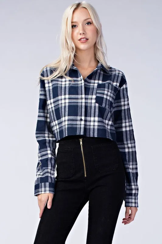 CROPPED FLANNEL TOP
