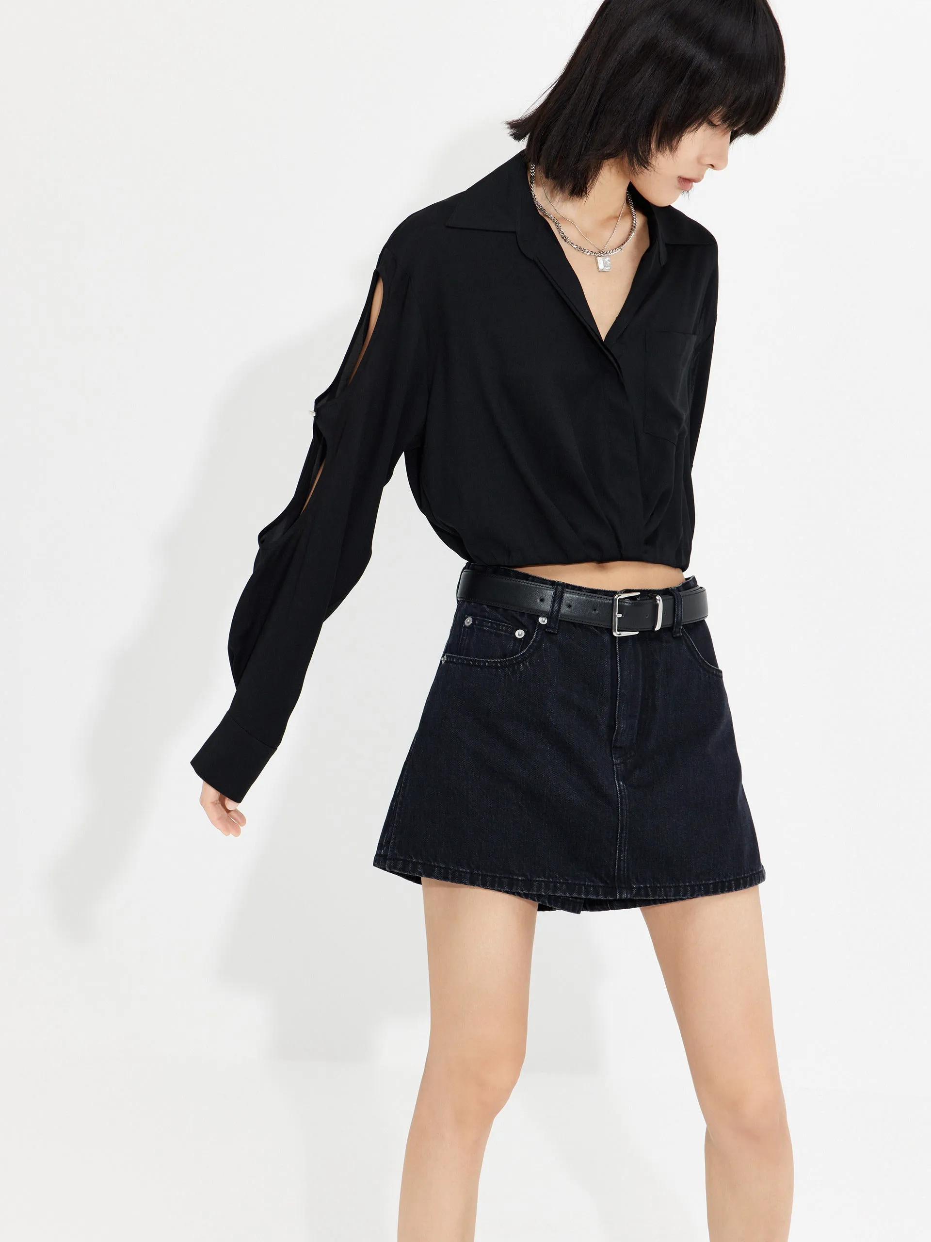 Cutout Sleeve Cropped Top