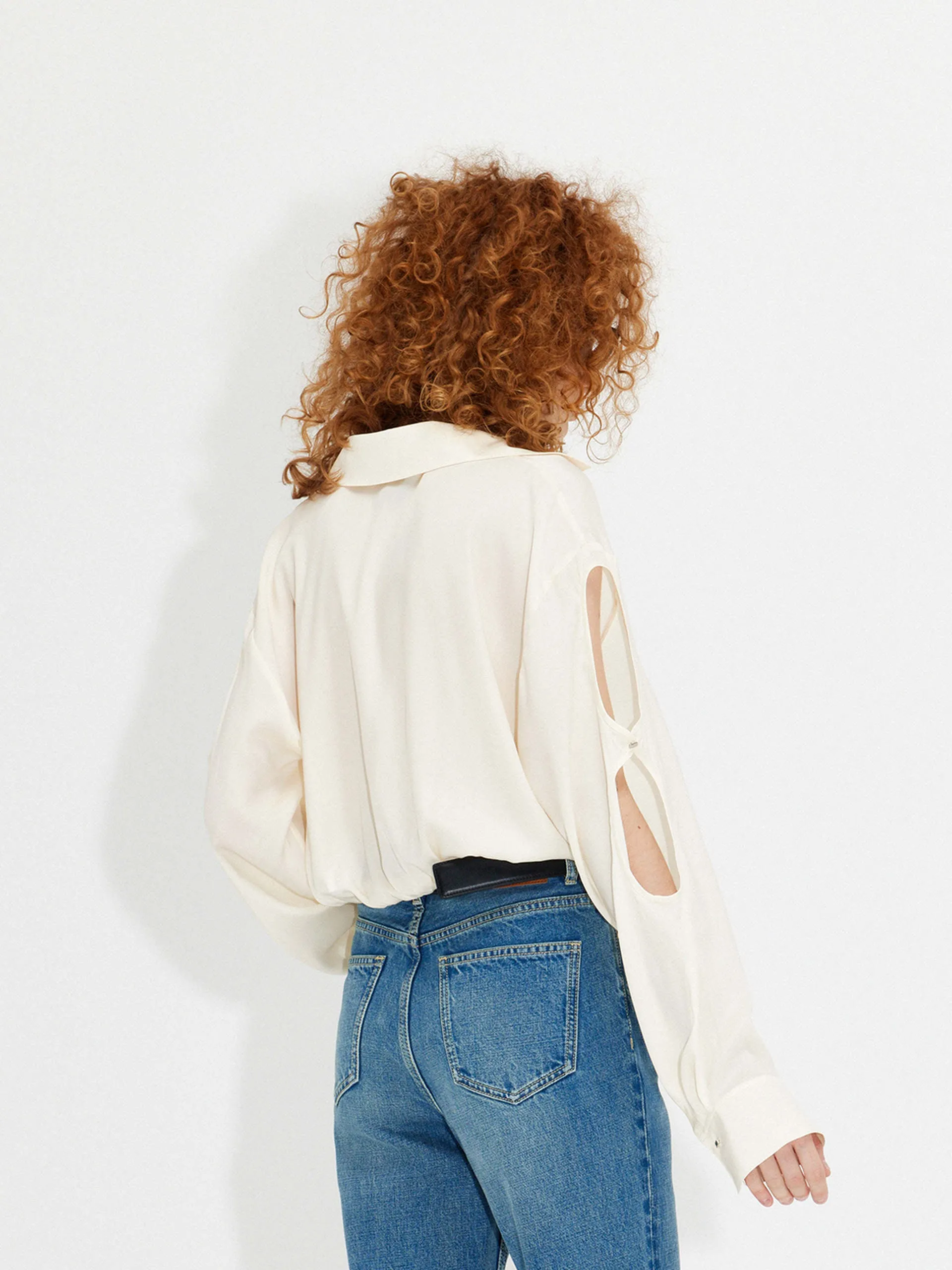 Cutout Sleeve Cropped Top