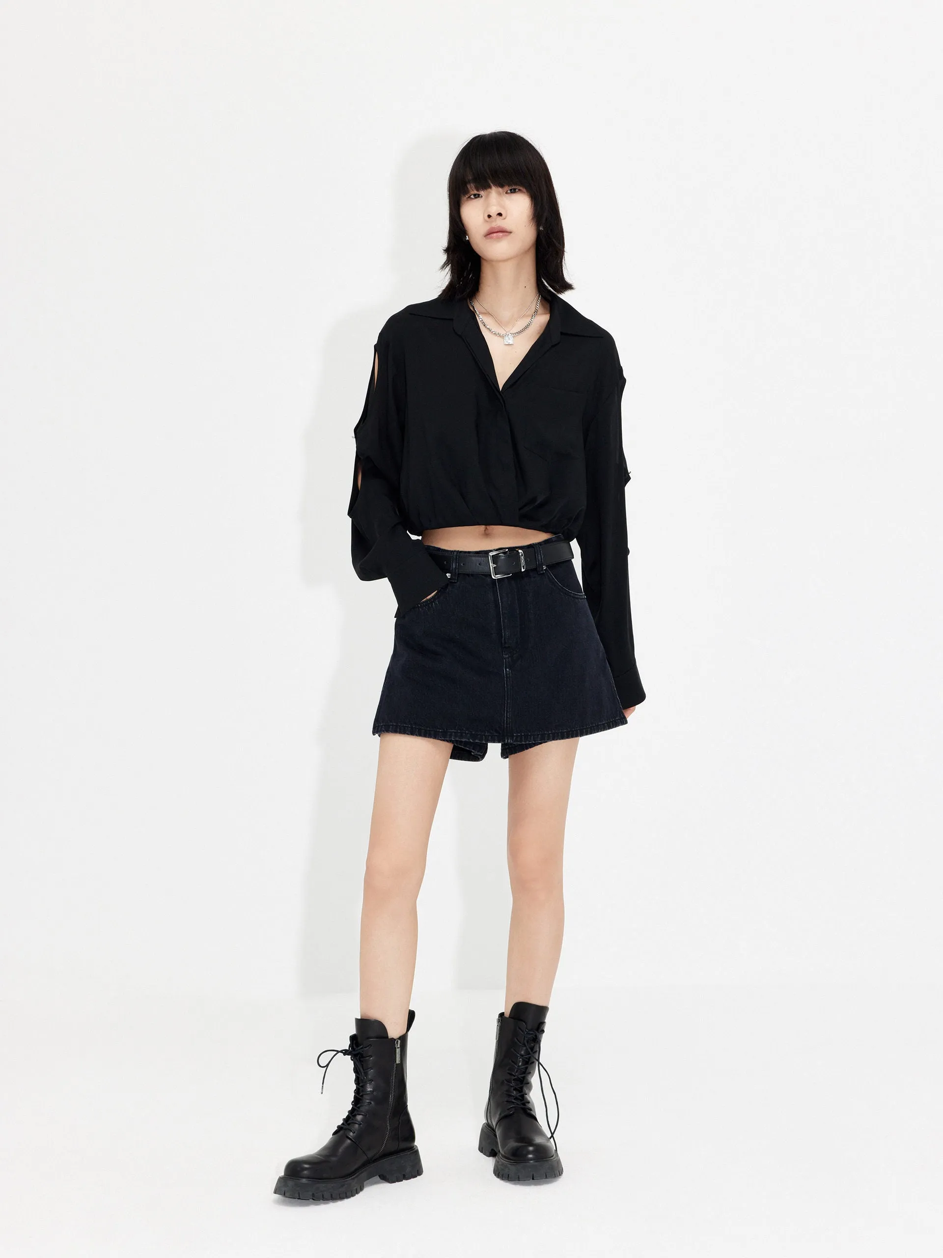 Cutout Sleeve Cropped Top