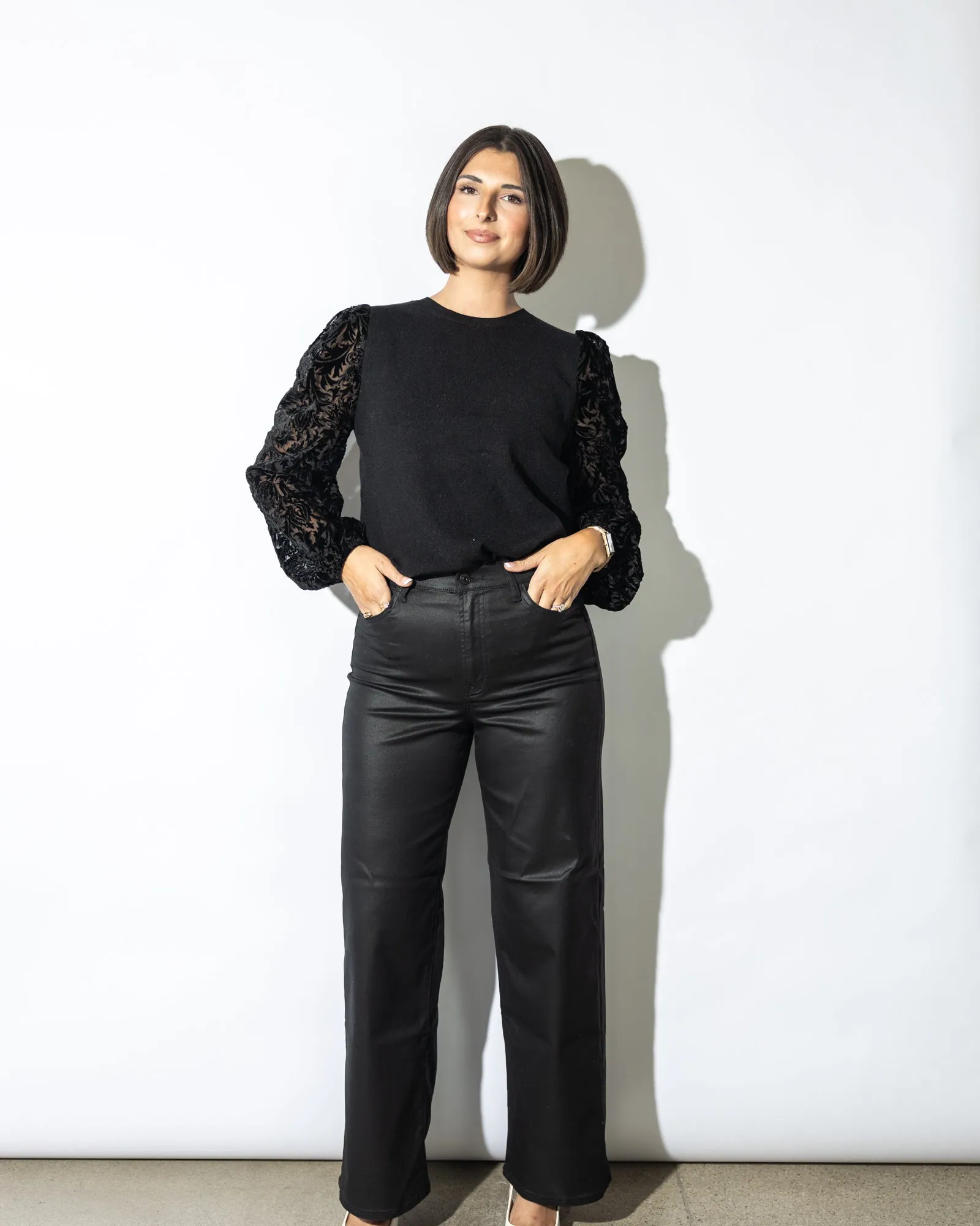 Lacey Contrast Sleeve Blouse