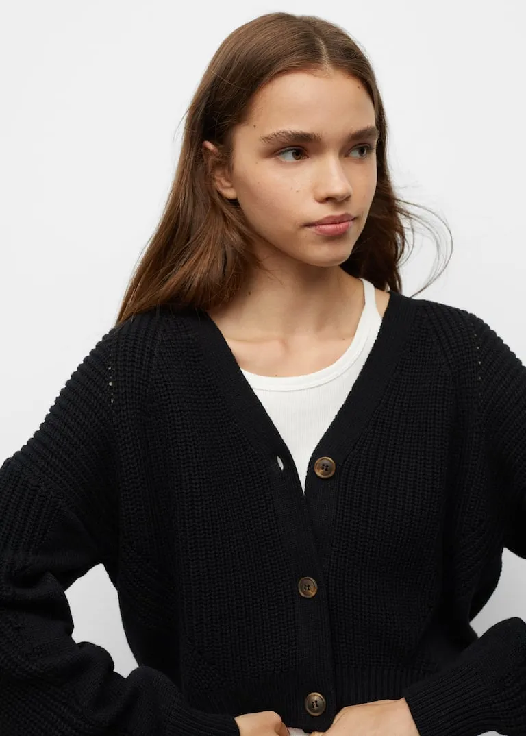 Ribbed knit cardigan