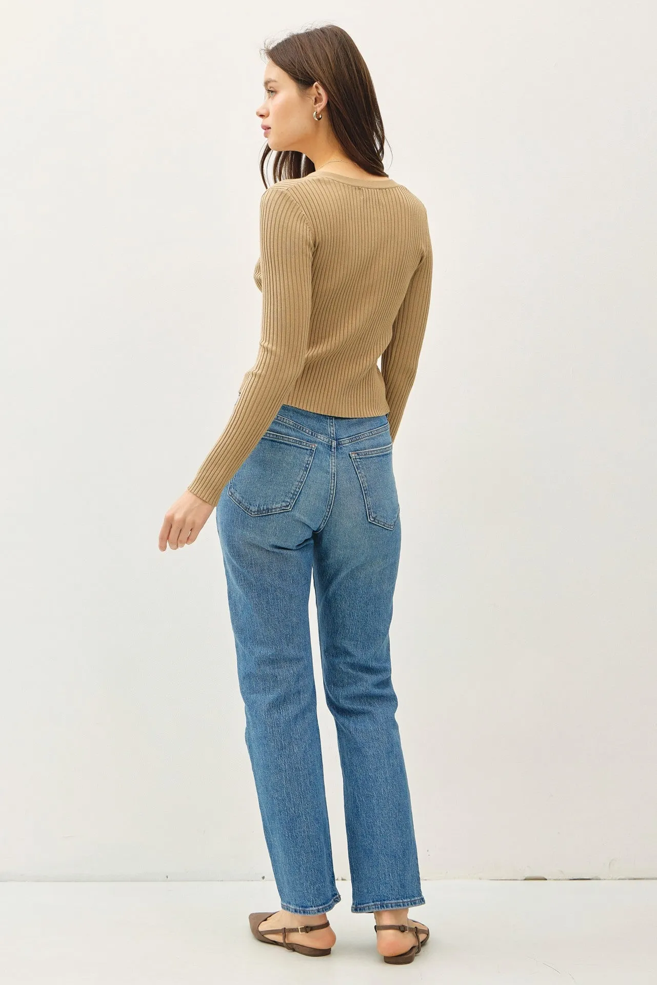 Ribbed V-Neck Slim Cardigan