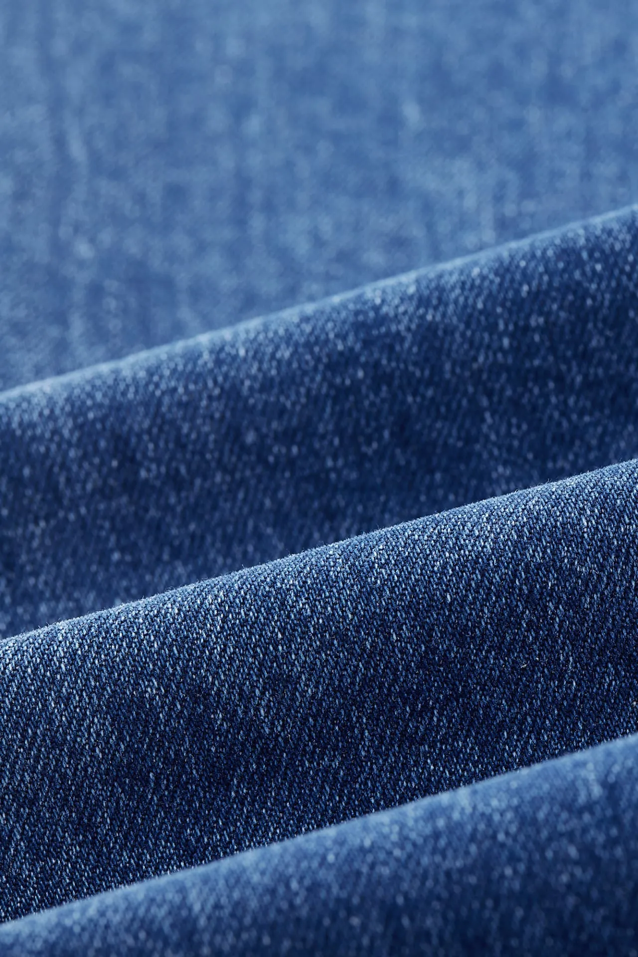 Roll up Straight Leg Jeans